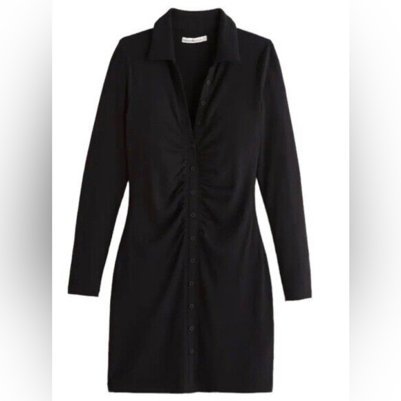 Abercrombie & Fitch Dresses & Skirts - Abercrombie Long-Sleeve Ruched Shirt Dress Bodycon